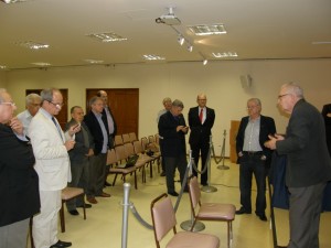 O ECBC Orlando Marques Vieira, integrante da Comissão Eleitoral anuncia a chapa vencedora.